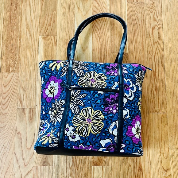VERA BRADLEY Vegan Leather Tote in African Violets - Picture 3 of 7